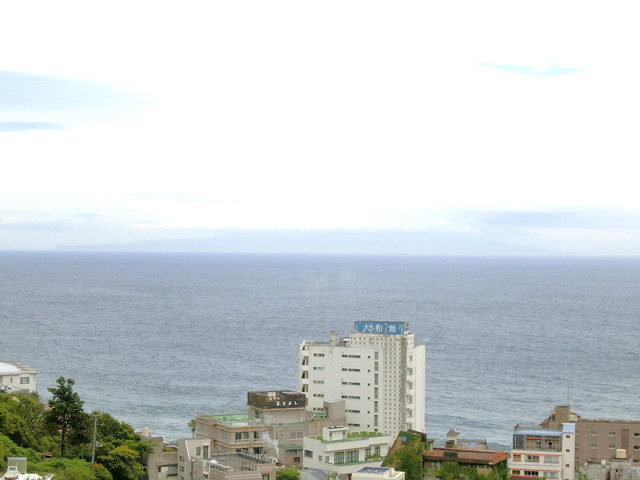 バルコニーより 相模湾を バルコニーより 相模湾を